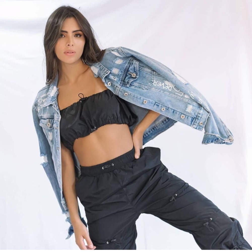 36point5 Black Tube Top with Maching Jogger Set Size : Various